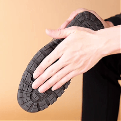 🔥Dnes sleva 50 %, nenechte si to ujít!🐂 Pánská ortopedická obuv je vyrobena z vysoce kvalitní italské hovězí kůže 👞 Ulevuje od bolesti ✅ Pohodlná chůze