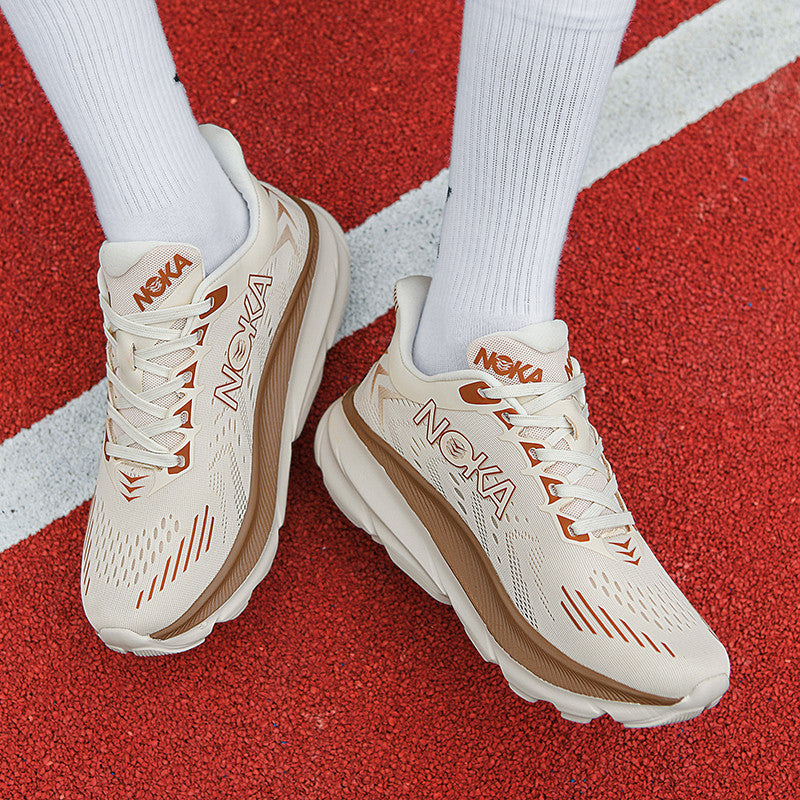 Ergonomická obuv deconr® | 👟 Ideální pro každodenní aktivity | Jejich konstrukce s podporou klenby účinně snižuje únavu.