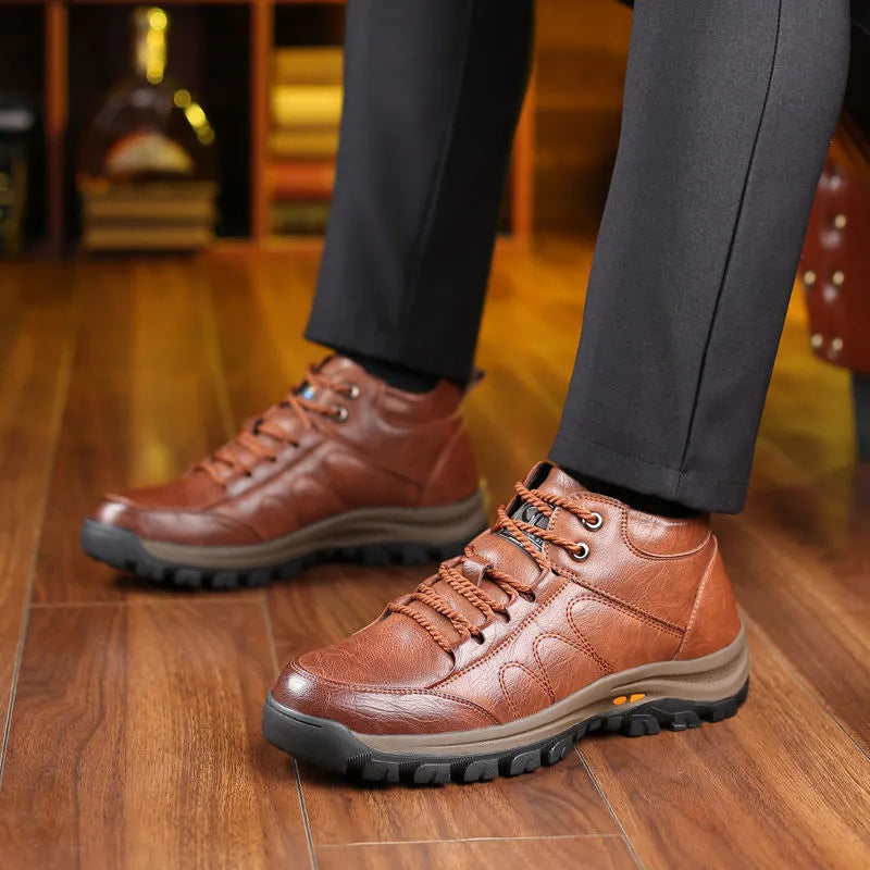 🔥Dnes sleva 50 %, nenechte si to ujít!🐂 Pánská ortopedická obuv je vyrobena z vysoce kvalitní italské hovězí kůže 👞 Ulevuje od bolesti ✅ Pohodlná chůze